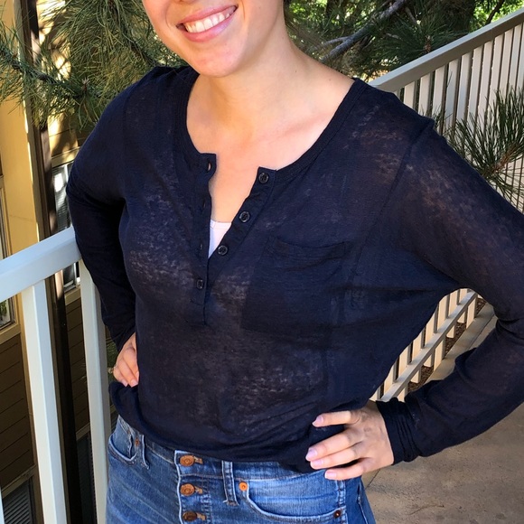 Vince Sheer Navy Linen Long Sleeve V Neck - Picture 7 of 7